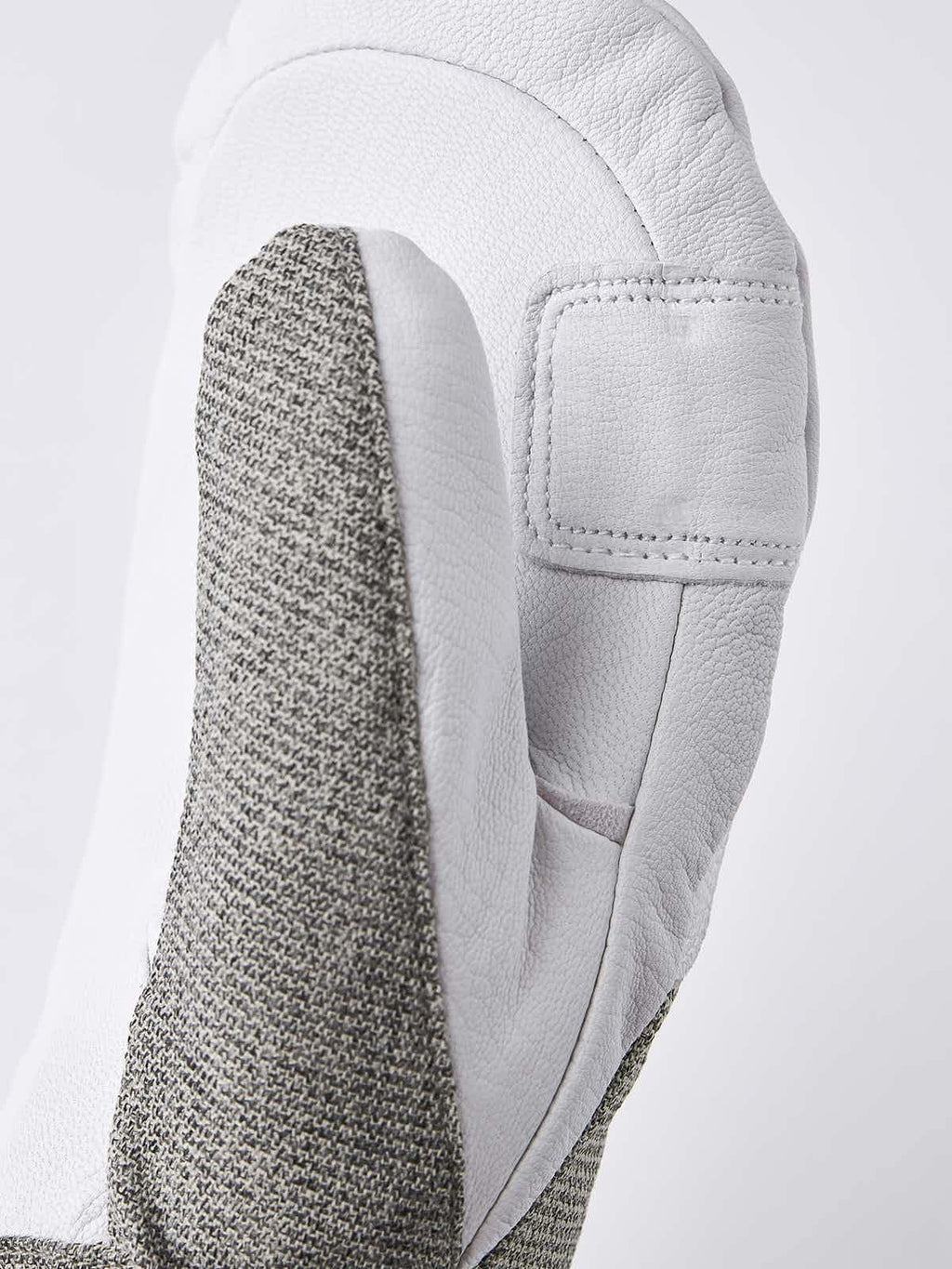 Patrol Gauntlet Mitt Women's