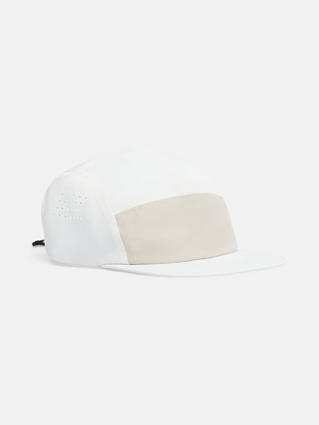 Lightweight Cap Peak Performance