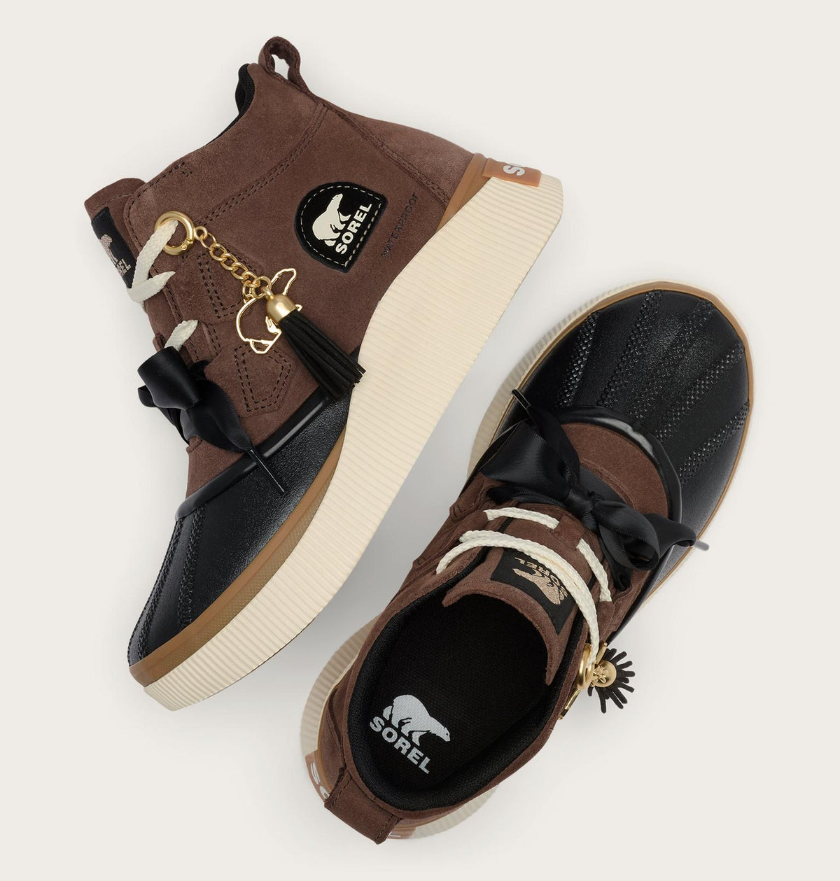 Out N About IV Classic Charm WP Boot W